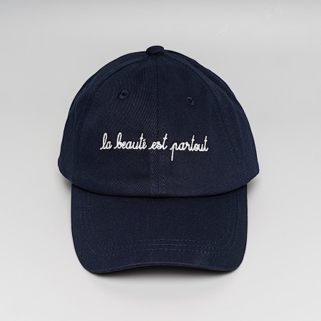 Casquette brodée bleue